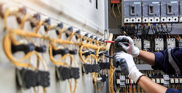 Professional Electrician technician working in New Rockford, ND